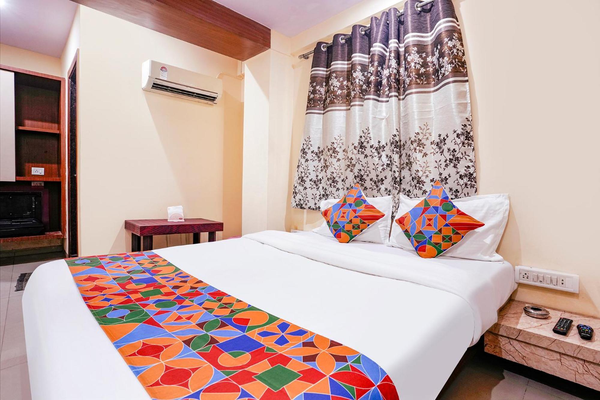 Fabhotel Everest Vashi Exterior photo